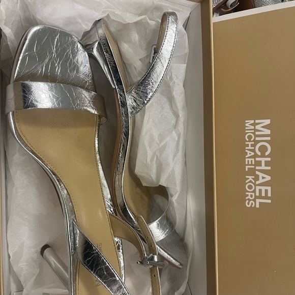 Michael Kors Silver Women's Sandals - Picture 1 of 1